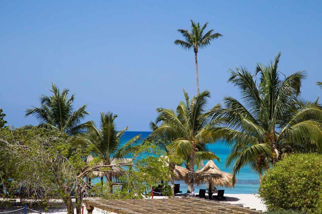 Los Flamencos Aparthotel Beach Club Bayahibe Exterior photo